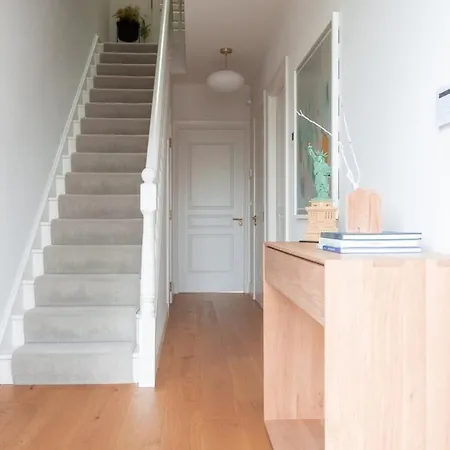 Nyaraló Guestready - Amazing House In Sandymount