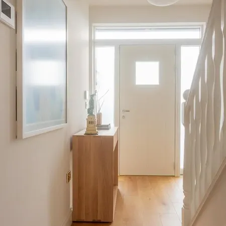 Guestready - Amazing House In Sandymount דבלין