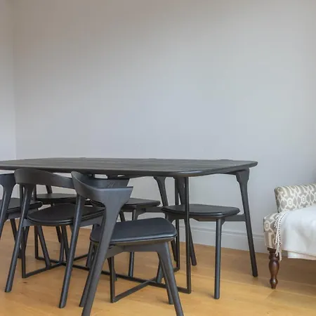 בית נופש Guestready - Amazing House In Sandymount