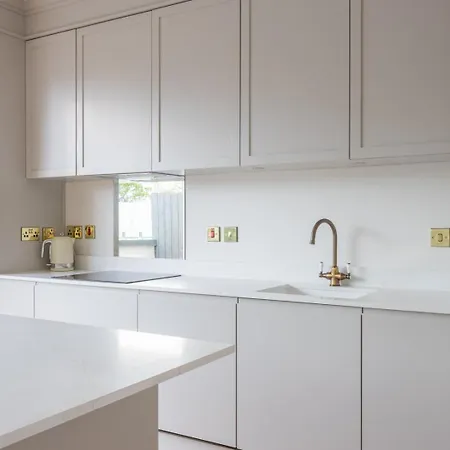 Guestready - Amazing House In Sandymount Dom wakacyjny