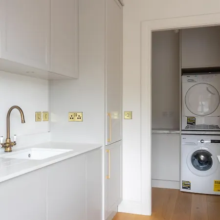 Dom wakacyjny Guestready - Amazing House In Sandymount Dublin